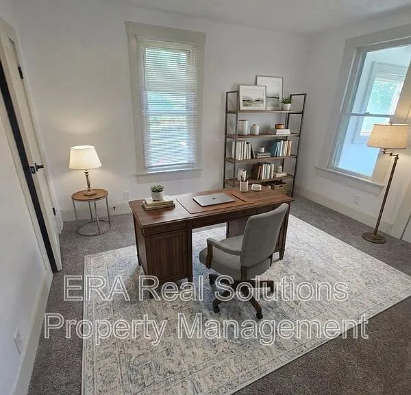 133 N Eureka Ave — Photo 7