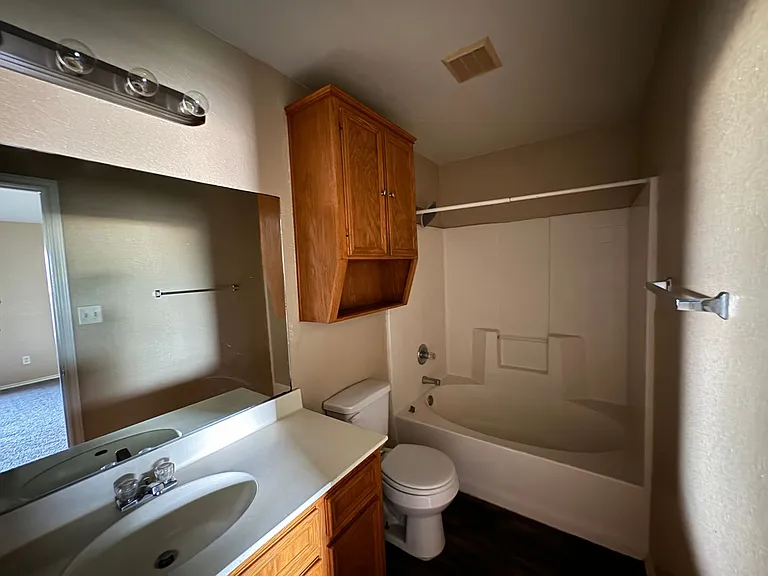 3406 Toledo Dr — Photo 16