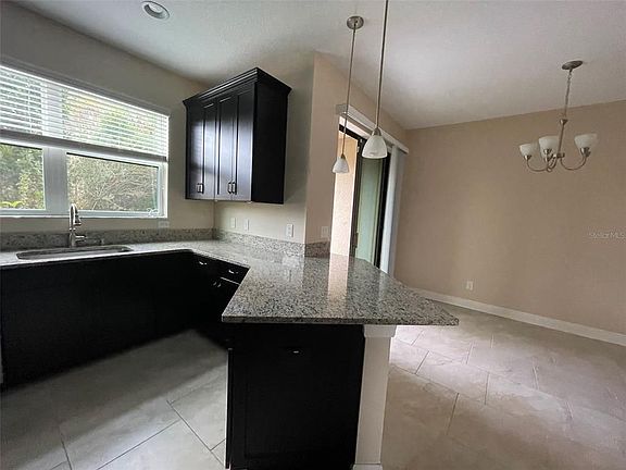 5th image of 30281 Southwell Ln