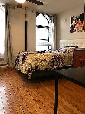 1st image of 138 E 31st St #10