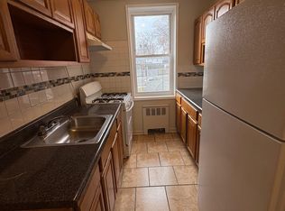 103 Chancellor Ave #B11, Newark, NJ 07103