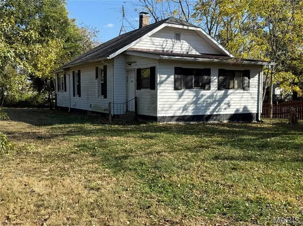 718 N Illinois St, Tilden, IL 62292