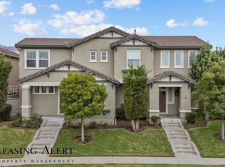 11448 Wistful Vista Way, Northridge, CA 91326