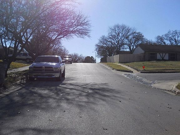 5th image of 4215 Glen Pines Dr