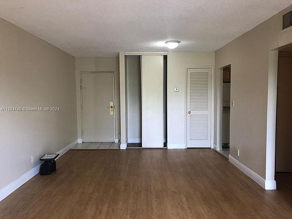 5th image of 405 S Pine Island Rd APT 308D