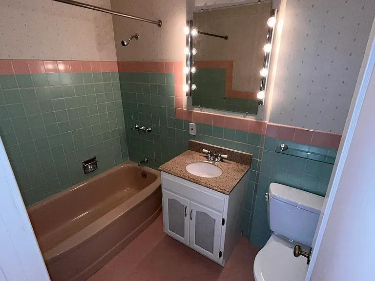 361 Vernon St #102 — Photo 11