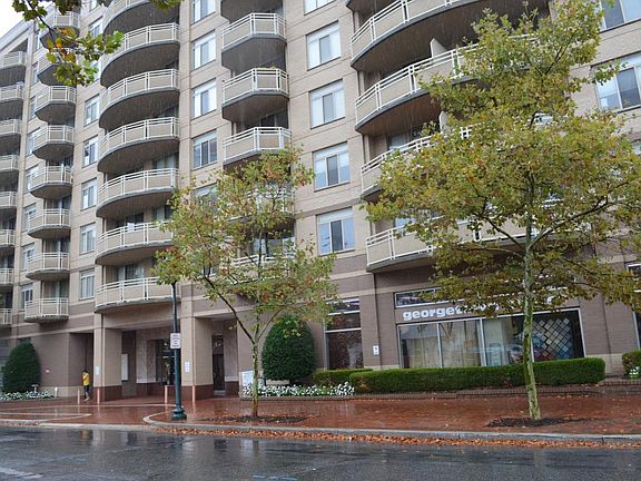 2nd image of 4801 Fairmont Ave APT 614