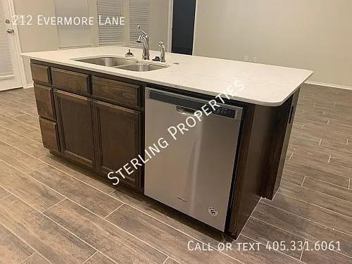 212 Evermore Ln — Photo 11
