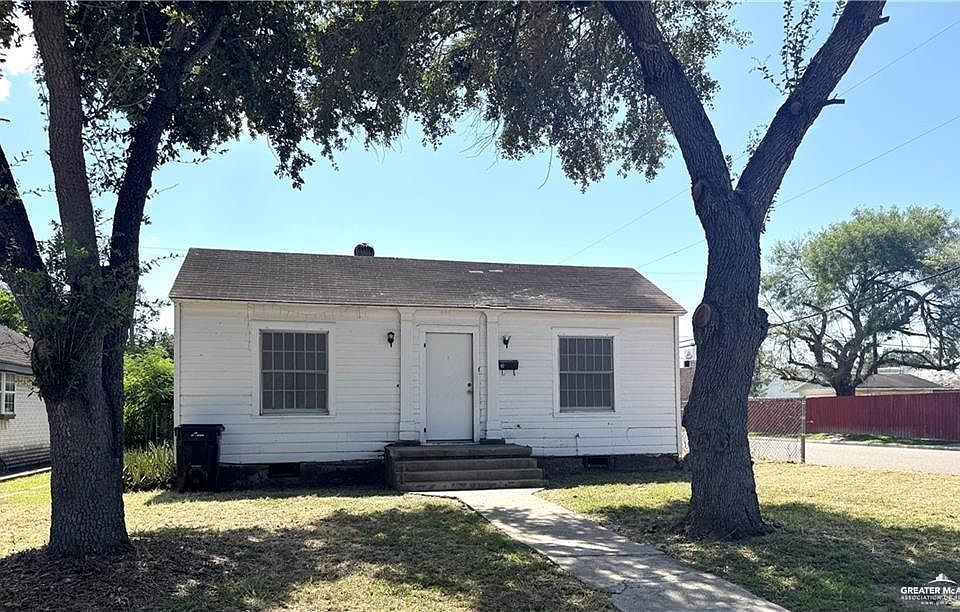 1st image of 800 S Kansas Ave