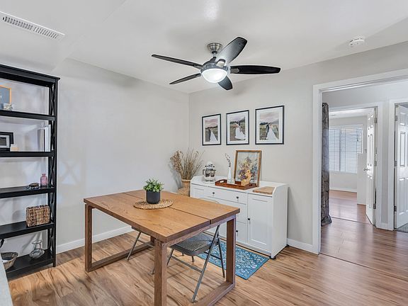 4th image of 405 E Creekside Cir APT C