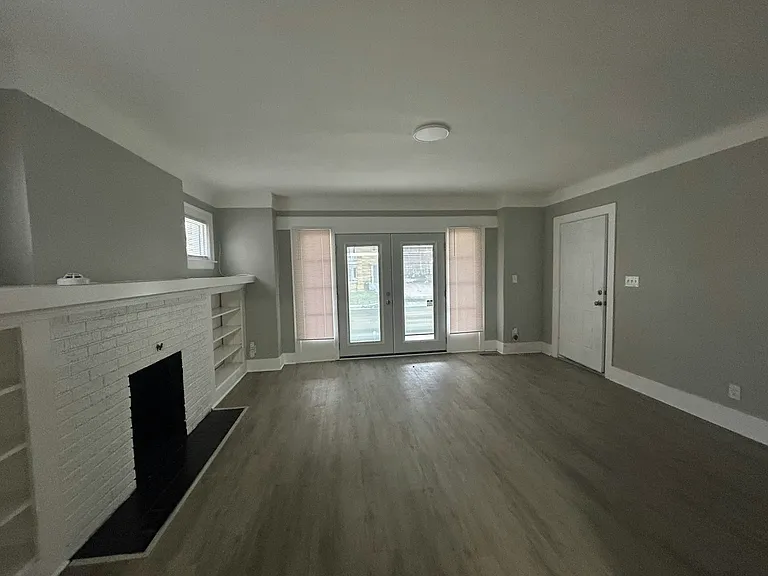1933 Taylor St #1 — Photo 11
