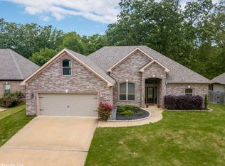 5015 Maple Leaf Dr, Benton, AR 72019