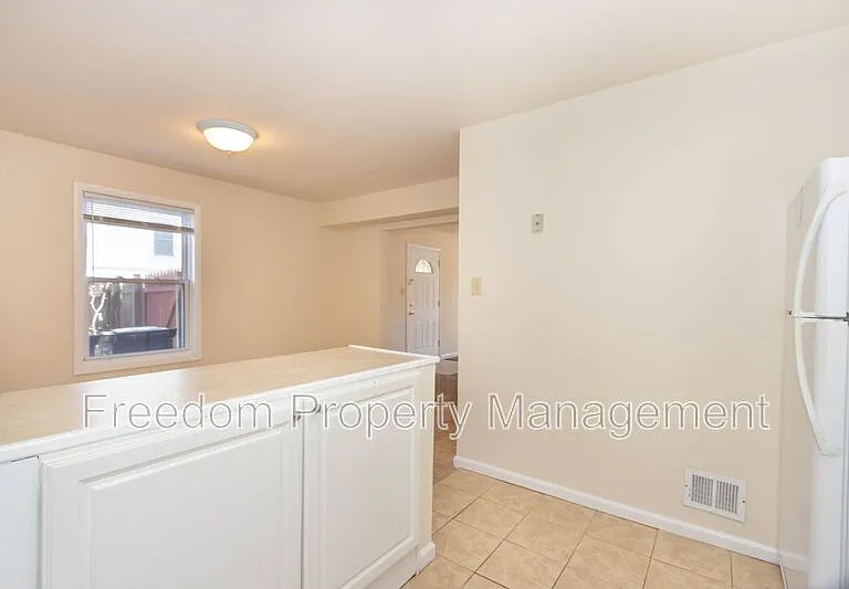 9206 Hood Rd — Photo 5