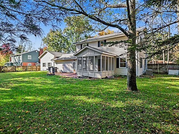 2nd image of 2741 Cloyster Ct