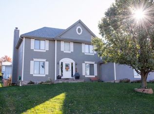 2203 N 151st St, Omaha, NE 68116