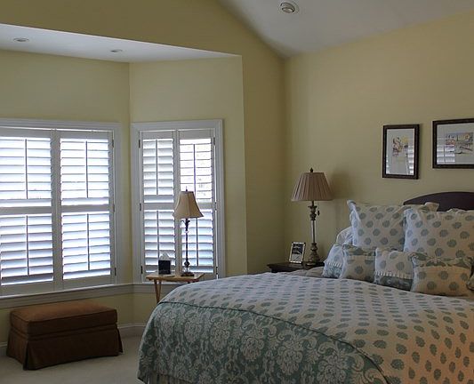 4th image of 403 Chatwood Cir