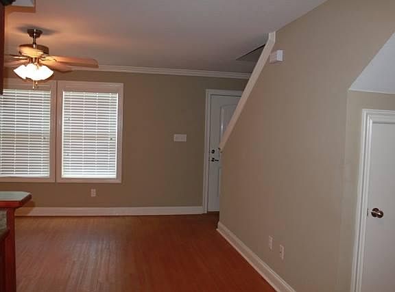 4th image of 805 Harmon Dr APT B6