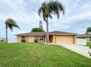 2102 NE 5th Ave, Cape Coral, FL 33909