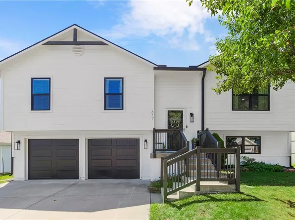 617 SW Muriel Dr, Grain Valley, MO 64029