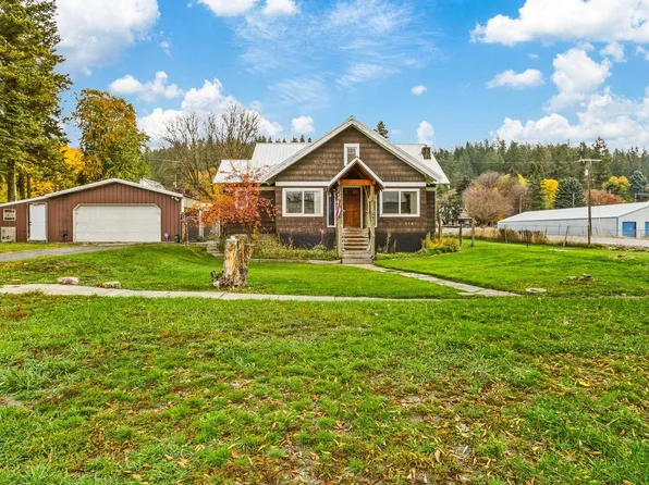 3065 3rd Ave, Valley, WA 99181