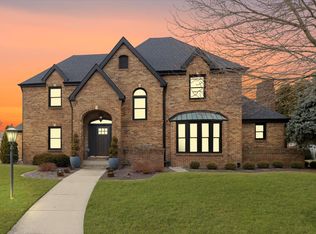 601 Pittsfield Dr, Champaign, IL