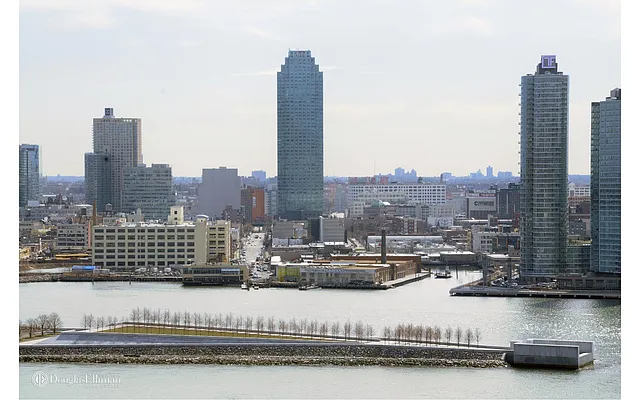 Rented by Douglas Elliman | media 24