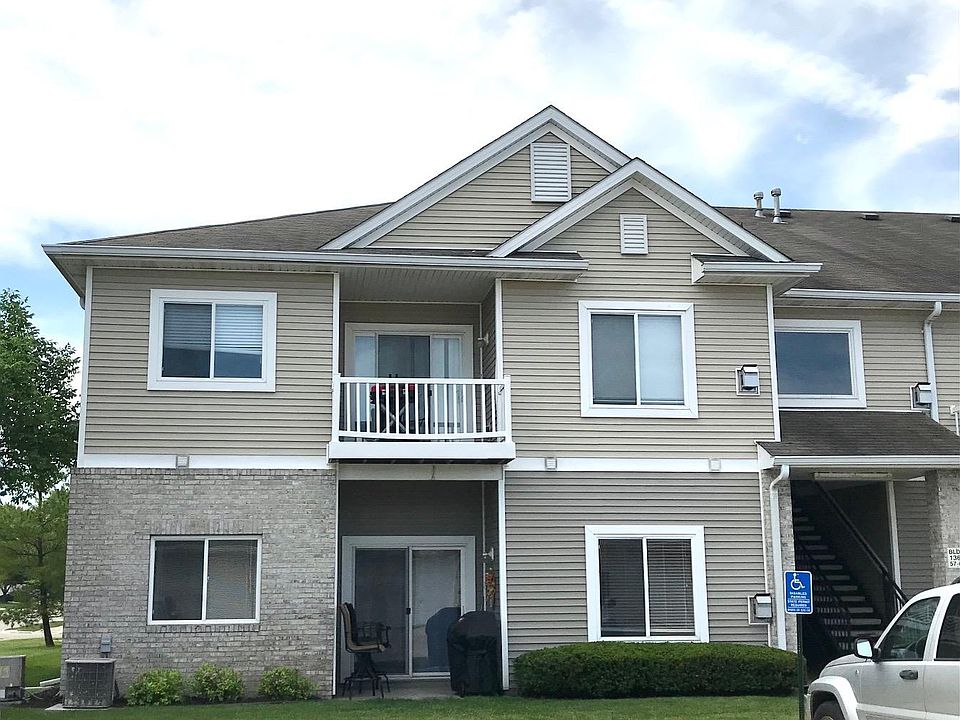 1st image of 1360 SE Florence Dr Unit 61