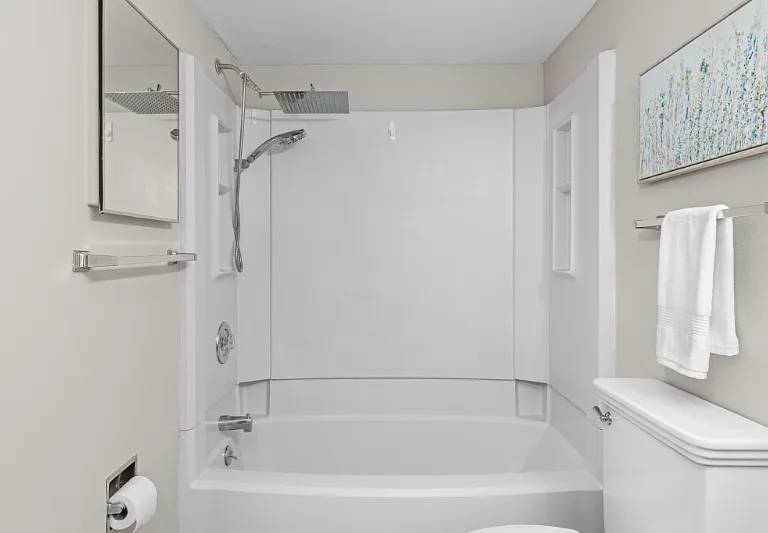 1607 Redbird Cv — Photo 17