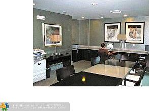 2nd image of 2421 NE 65th St #2-115