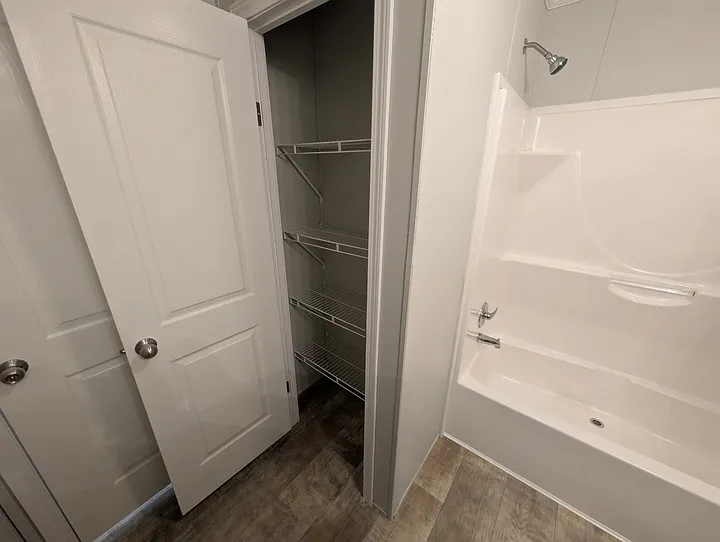 38000 Le Chateau Blvd #249 — Photo 19