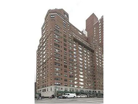 Sold by Douglas Elliman | media 14