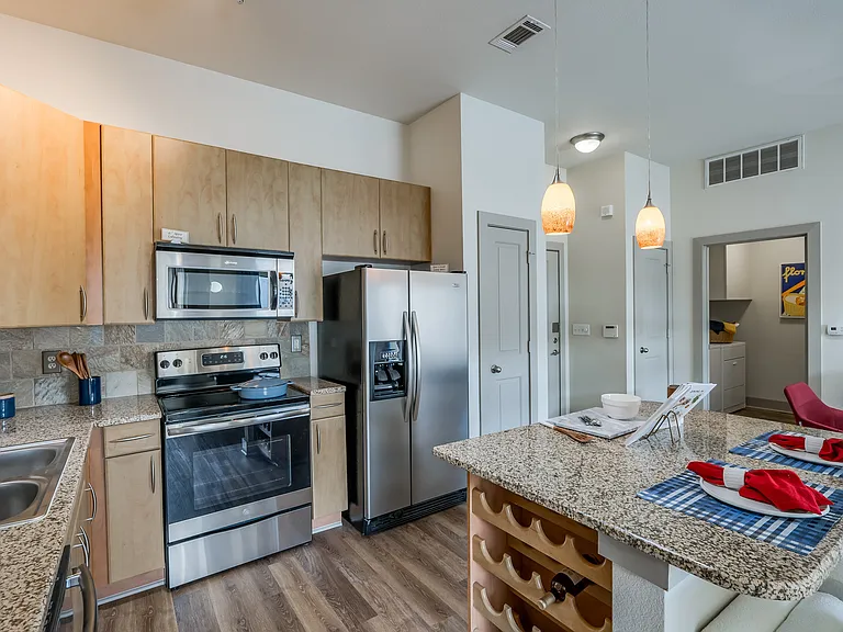West 18th Lofts — Photo 24