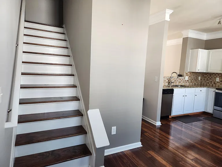 2484 Ivey Crest Cir — Photo 15
