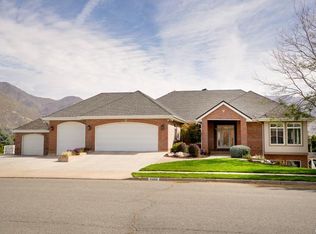 5898 S 1050 E, South Ogden, UT 84405