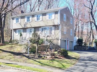 21 Overlook Dr, Westborough, MA 01581