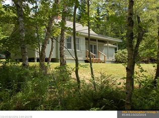 41 Sunset Rd, Brooksville, ME 04617