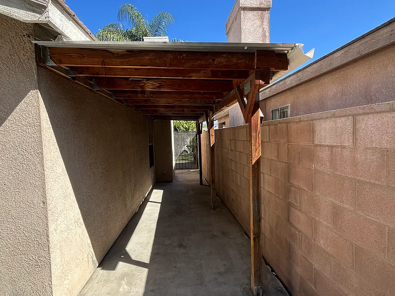 877 Award Dr — Photo 14