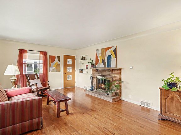 4th image of 8137 Lorac St