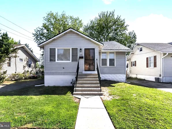 236 Winona Ave, Holmes, PA 19043