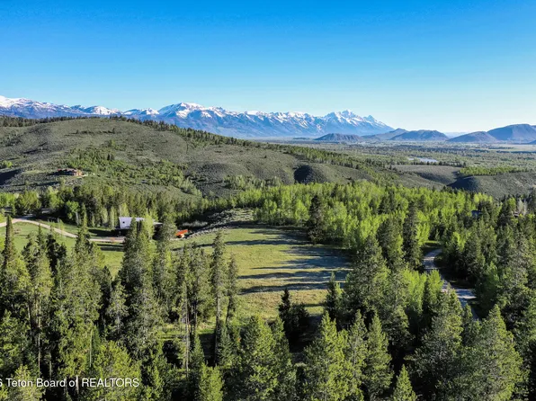 3625 W Highland Trl, Wilson, WY 83014