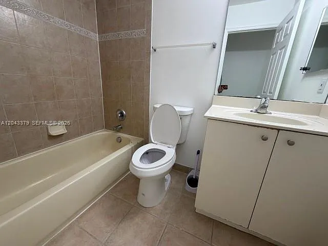 3595 NW 13th St #3595 — Photo 10