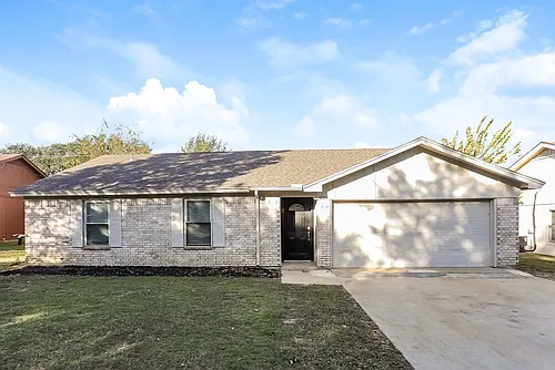 6004 Cool Springs Dr Photo 1