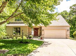 101 Peachtree Ln, Metamora, IL 61548