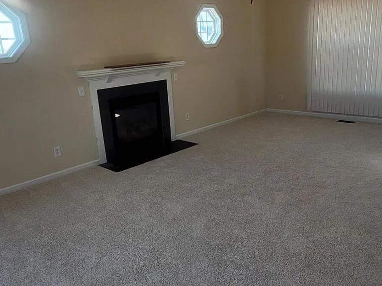 611 Prince William Dr — Photo 8
