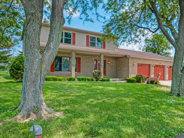 280 Park St, Chebanse, IL 60922