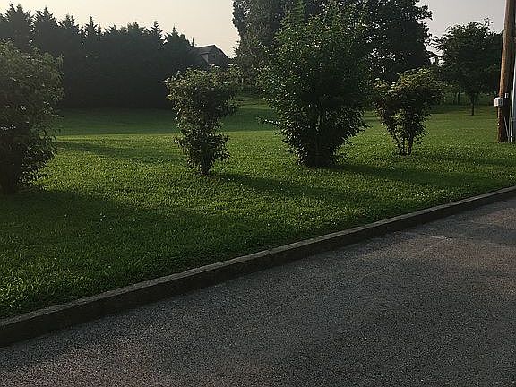 2nd image of 64 E Cloverdale Dr