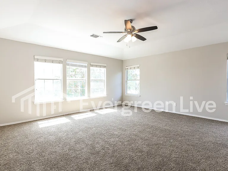 211 Roswell Cyn — Photo 8
