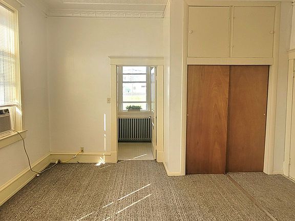 4th image of 25-27 W Main St #27A