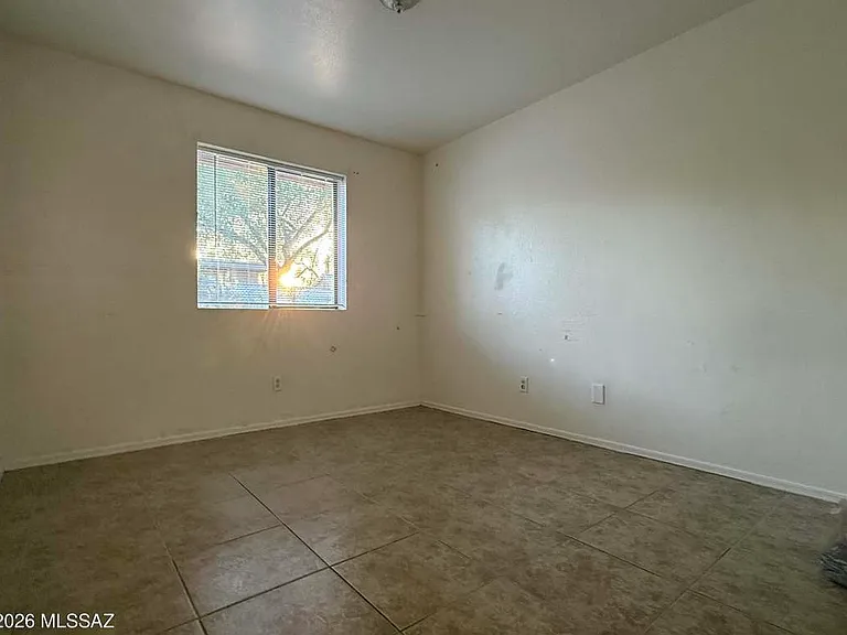 4224 E Lee St #1 — Photo 3