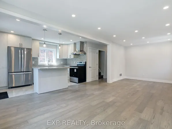 432 Mortimer Ave, Toronto, ON M4J 2G2